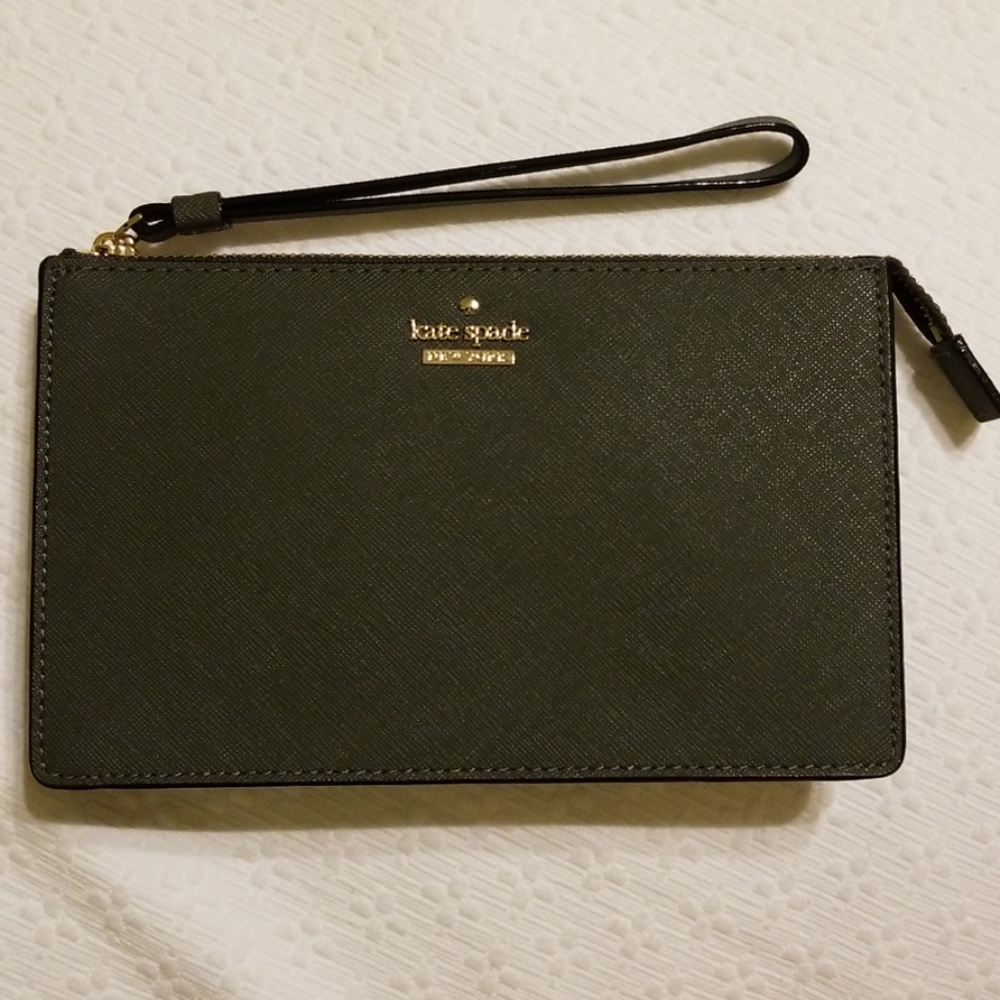 KATE SPADE wristlet